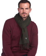 Load image into Gallery viewer, Barbour USC0008GN31- Pin Wool Scarf Multi
