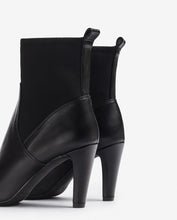 Load image into Gallery viewer, Unisa TOLOSAVU-Ankle Boot
