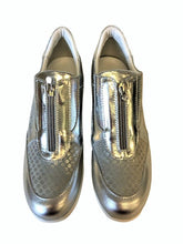 Load image into Gallery viewer, Marco Moreo D0500JLA- Wedge Shoe
