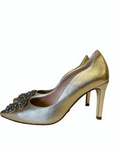 Load image into Gallery viewer, Marian 3711CHAMP-Court Shoe
